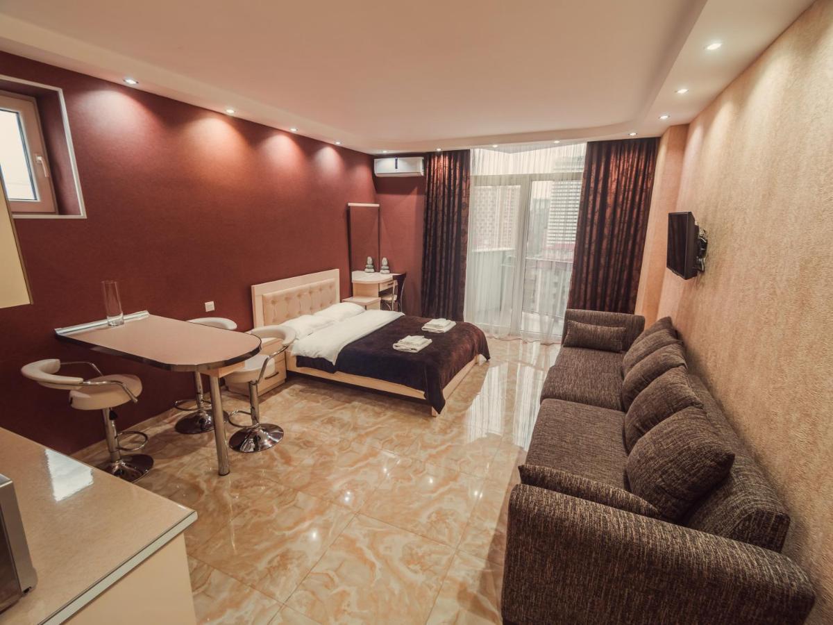 Apart Hotel Orbi Batoemi Buitenkant foto