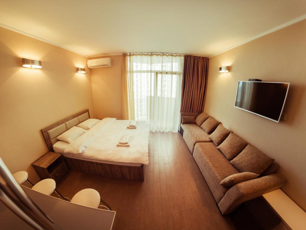 Apart Hotel Orbi Batoemi Buitenkant foto
