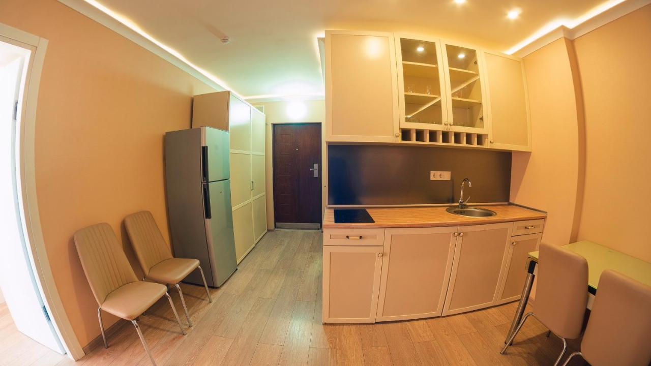 Apart Hotel Orbi Batoemi Buitenkant foto
