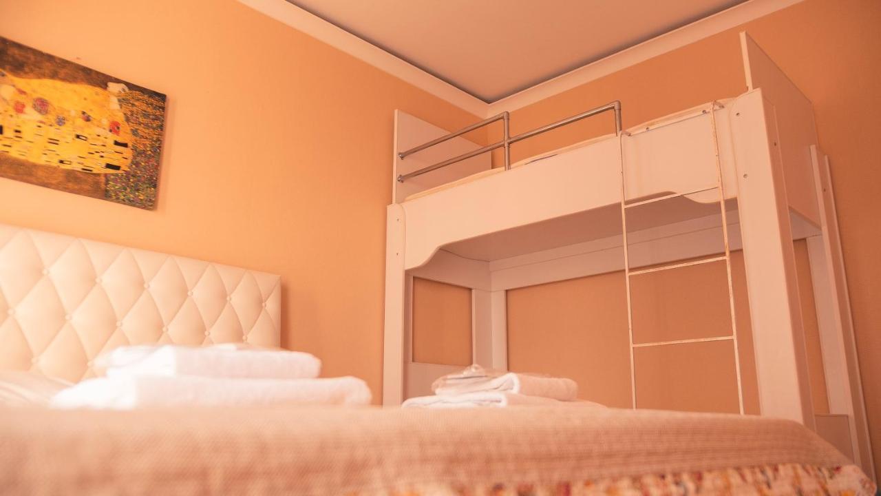 Apart Hotel Orbi Batoemi Buitenkant foto